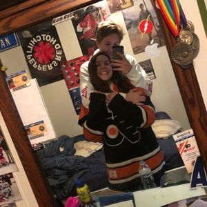 Meet your Posher, Gia